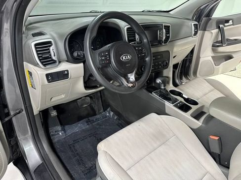 Used 2017 Kia Sportage LX FWD image 10
