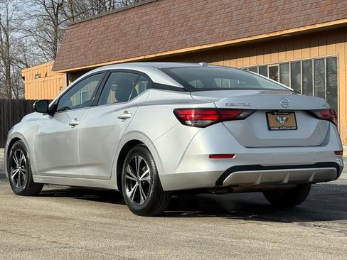 Used 2021 Nissan Sentra SV image 3