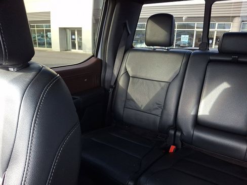 Used 2021 Ford F150 Lariat image 18