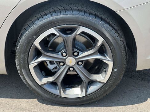 Certified 2022 Chevrolet Malibu LT FWD image 8