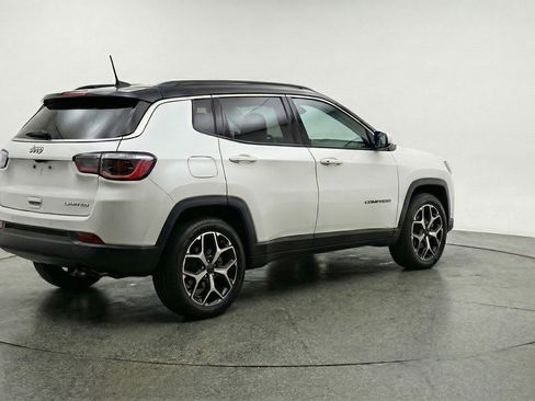Used 2025 Jeep Compass Limited AWD/4WD image 7