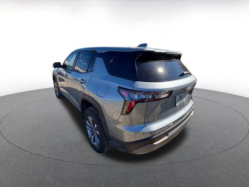 Used 2025 Chevrolet Equinox LT image 5