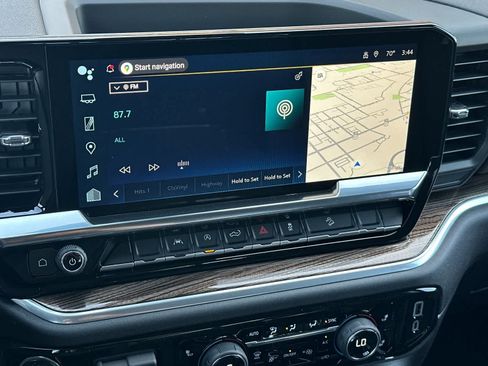 New 2026 Chevrolet Silverado 1500 RST AWD/4WD image 17