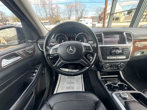 Used 2013 Mercedes-Benz ML 350 4MATIC image 34