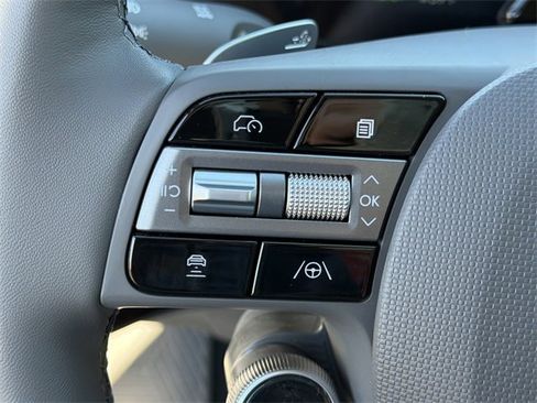 New 2026 Hyundai Ioniq 5 SEL image 24