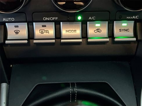 Used 2023 Toyota GR86 Premium image 20