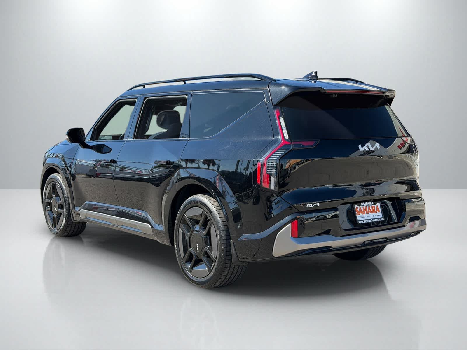 Used 2024 Kia EV9 GT-Line AWD/4WD image 4