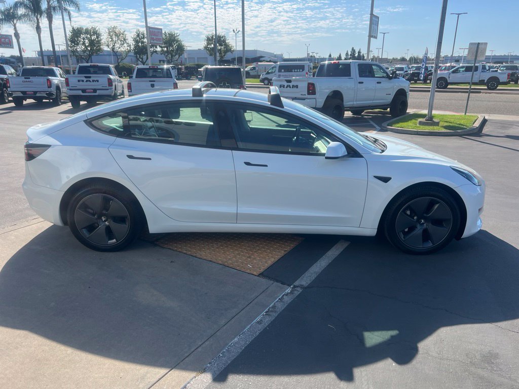 Used 2023 Tesla Model 3 Standard Range RWD image 10