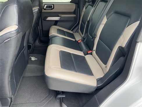Used 2022 Ford Bronco Wildtrak image 37
