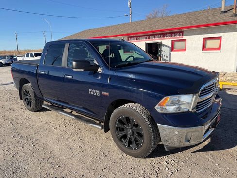 Used 2017 RAM 1500 Big Horn image 1