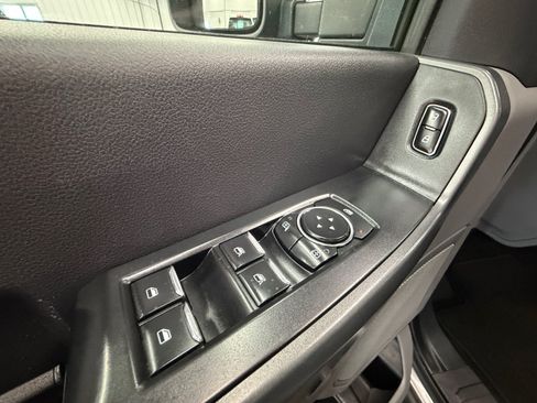 Used 2023 Ford F250 XLT w/ FX4 Off-Road Package AWD/4WD image 24