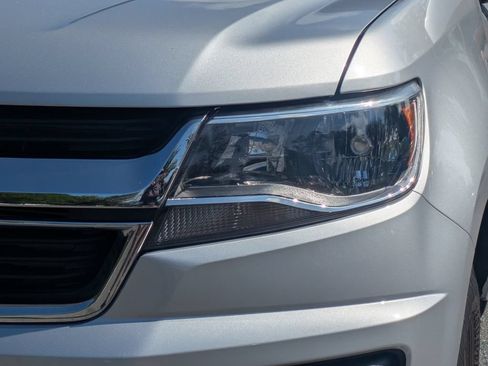 Used 2018 Chevrolet Colorado W/T w/ WT Convenience Package RWD image 19
