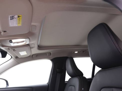 Certified 2025 Volvo XC40 B5 Plus image 13