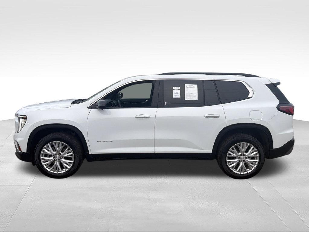 Used 2026 GMC Acadia Elevation w/ Elevation Premium Package FWD image 2