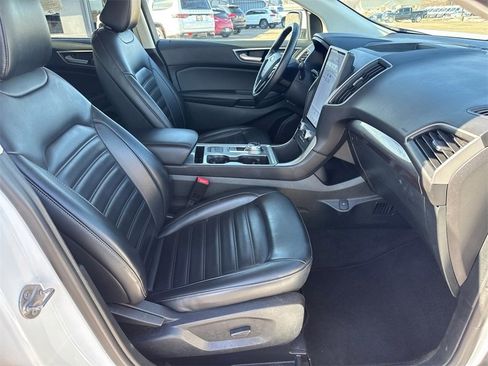 Used 2024 Ford Edge SEL image 6
