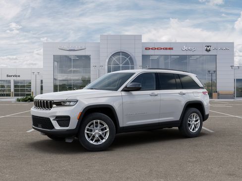 New 2025 Jeep Grand Cherokee Laredo X image 21