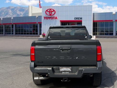 New 2026 Toyota Tacoma TRD Off-Road AWD/4WD image 4