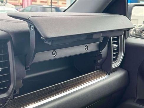 Used 2023 Chevrolet Silverado 1500 RST image 29