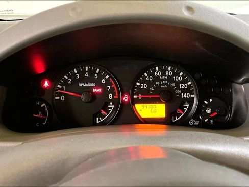 Used 2011 Nissan Frontier S RWD image 22
