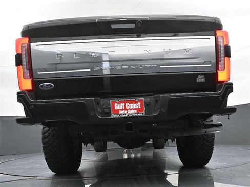 Used 2024 Ford F250 Platinum w/ FX4 Off-Road Package AWD/4WD image 35