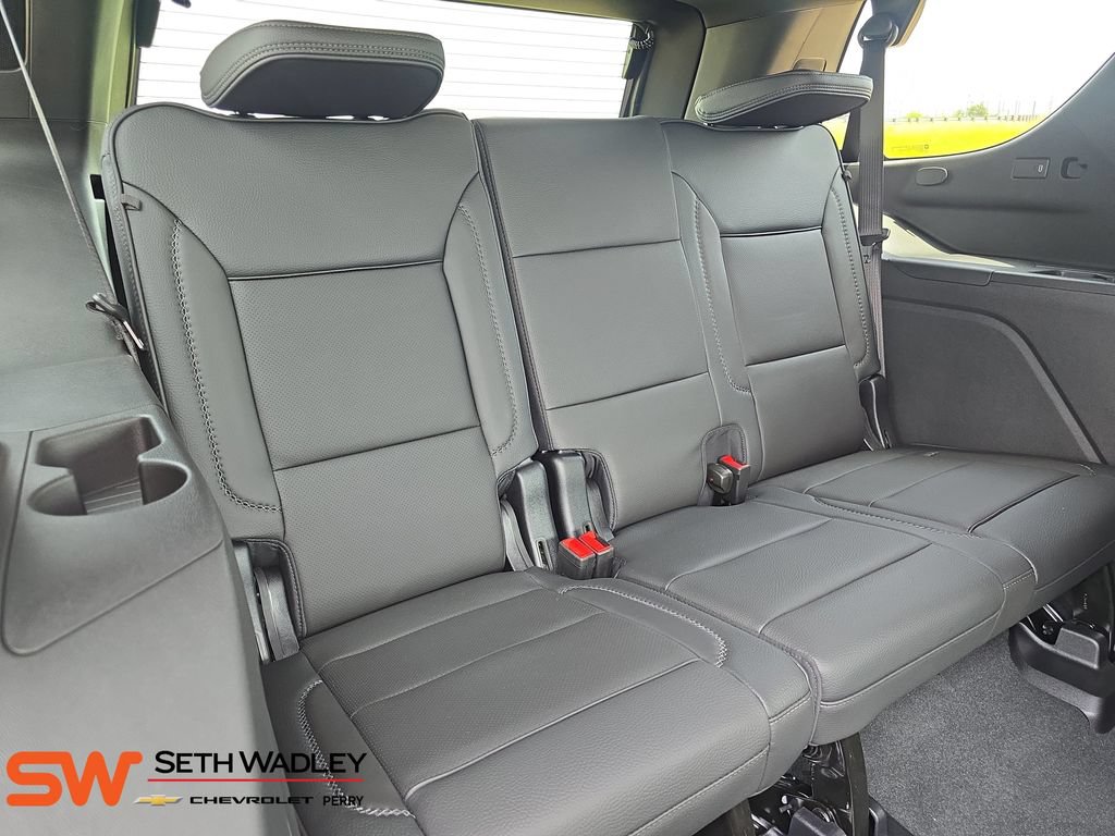 New 2026 GMC Yukon Denali w/ Denali Reserve Package AWD/4WD image 12