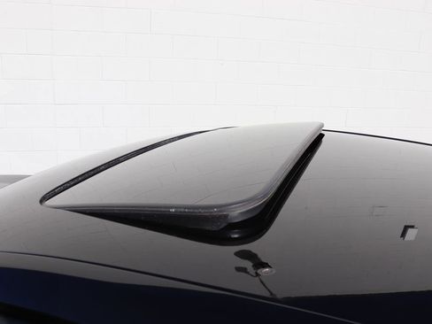 Used 2020 Honda Accord Touring image 39