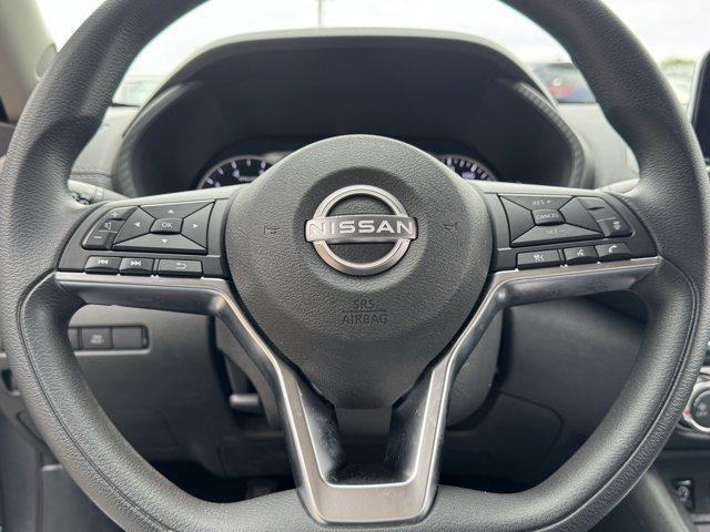 Used 2024 Nissan Sentra SV FWD image 13