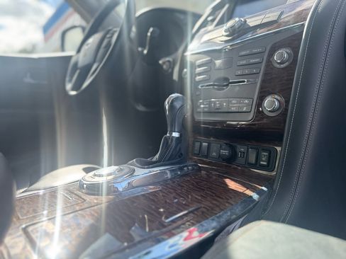 Used 2018 Nissan Armada SL image 51