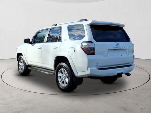 Used 2022 Toyota 4Runner SR5 Premium w/ Moonroof Package image 7