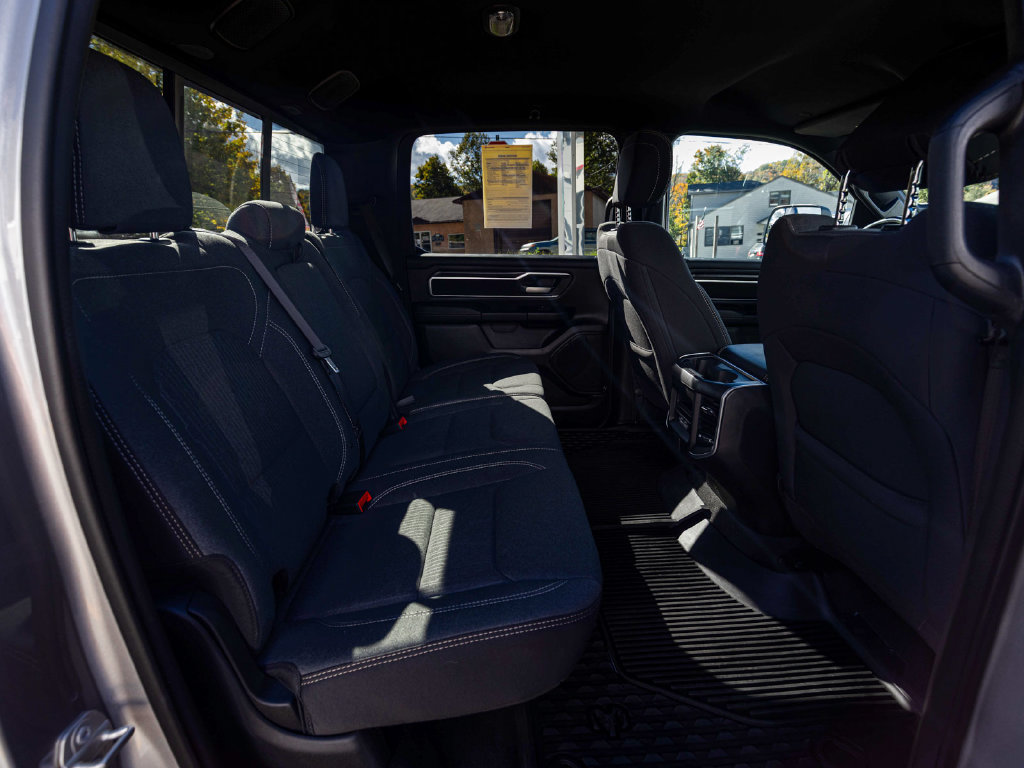 Used 2023 RAM 1500 Big Horn AWD/4WD image 28