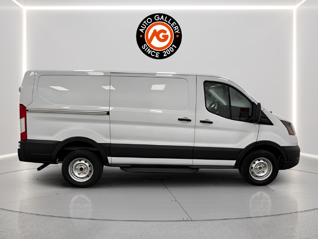 Used 2024 Ford Transit 150 Low Roof RWD image 9