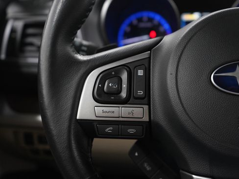 Used 2015 Subaru Outback 3.6R Limited image 27