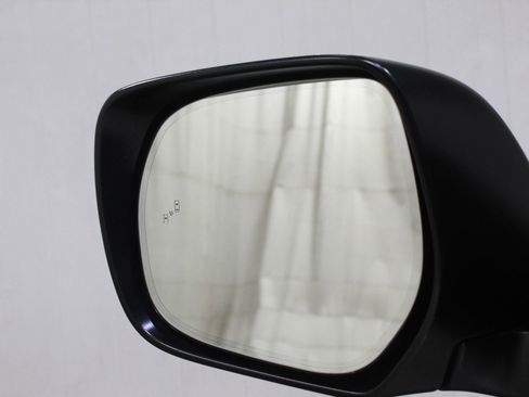 Used 2023 Lexus GX 460 Luxury w/ Accessory Package image 11