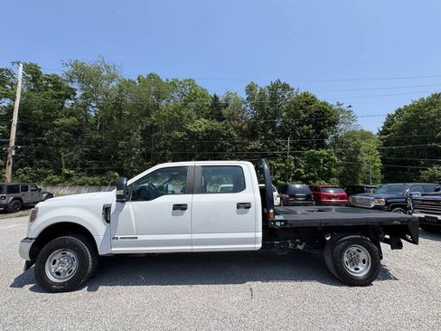 Used 2019 Ford F250 XL w/ Power Equipment Group AWD/4WD image 3