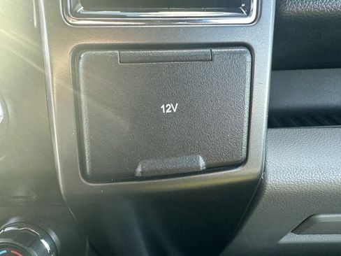 Used 2018 Ford F150 XLT image 18
