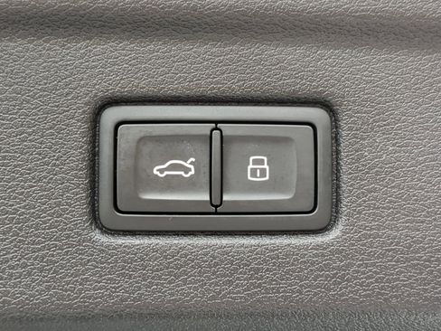 Used 2025 Audi A5 2.0T Premium Plus image 39