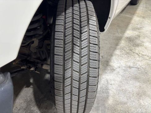 Used 2015 Ford F350 XL image 26