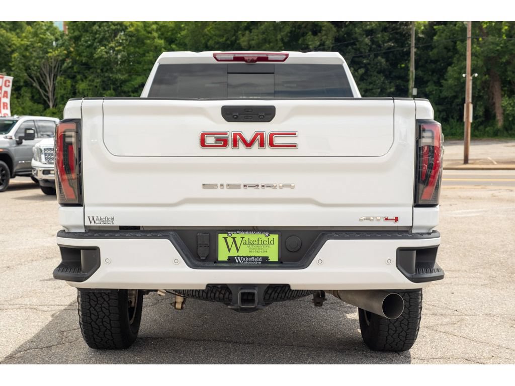 Used 2026 GMC Sierra 2500 AT4 AWD/4WD image 7