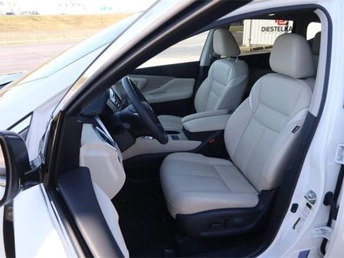 Certified 2024 Nissan Murano SL image 10