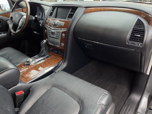 Used 2019 INFINITI QX80 Luxe image 18