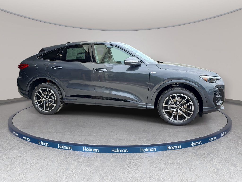 New 2026 Audi Q5 Premium Plus AWD/4WD image 4