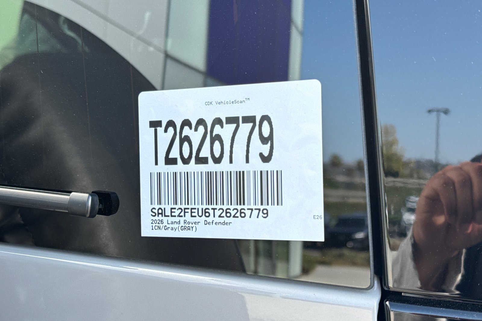 New 2026 Land Rover Defender 130 X-Dynamic SE AWD/4WD image 36