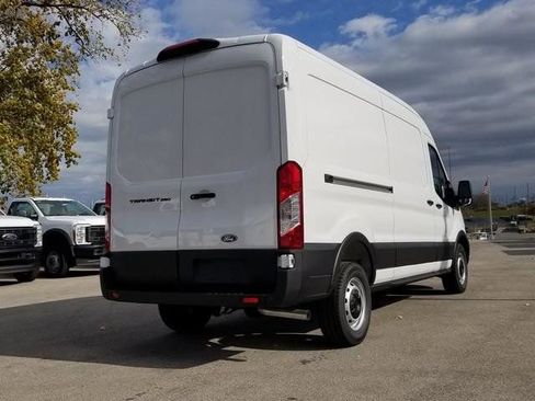 New 2026 Ford Transit 250 148 Medium Roof w/ Load Area Protection Package RWD image 3