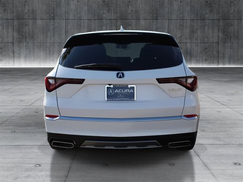 Used 2025 Acura MDX FWD image 4