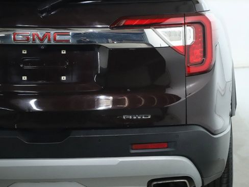 Used 2021 GMC Acadia SLT w/ Preferred Package image 45