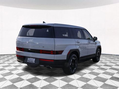 Used 2025 Hyundai Santa Fe SE image 8