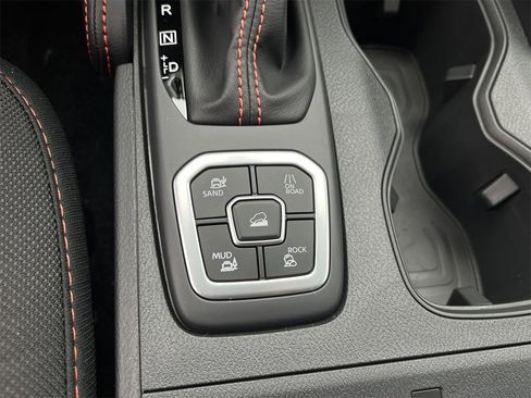 New 2026 Nissan Frontier PRO-4X w/ Pro-4x Convenience Package image 16