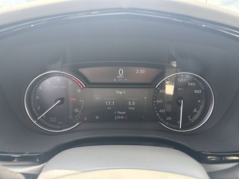 Used 2021 Cadillac XT5 Premium Luxury w/ LPO, Premium Carpet Package image 17