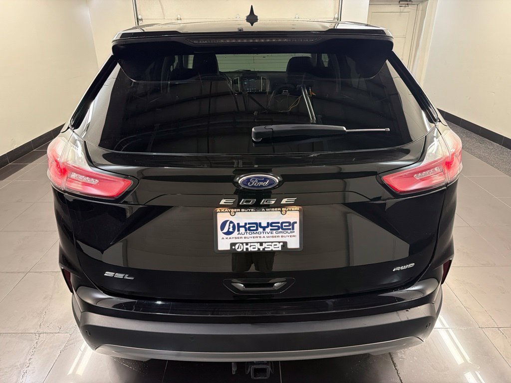 Used 2024 Ford Edge SEL w/ Convenience Package AWD/4WD image 5