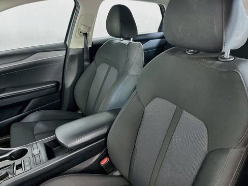 Used 2021 Kia K5 LX FWD image 27